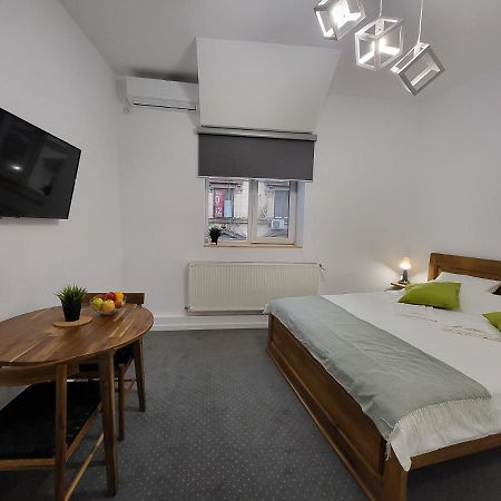 Cozy Old Town Apartments - Lipscani Bucarest Extérieur photo