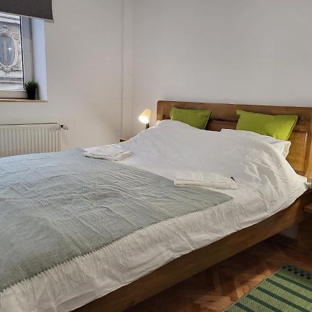 Cozy Old Town Apartments - Lipscani Bucarest Extérieur photo